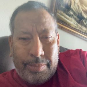 Meet your Posher, Larry